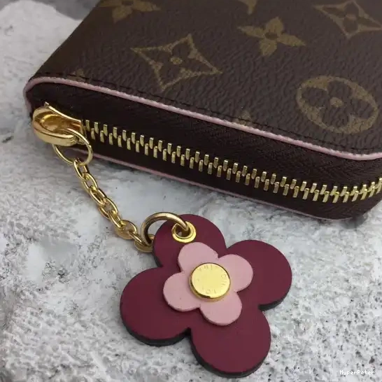 wallet Louis CHANELEMENCE Vuitton 0622